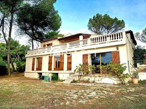 Vente maison 5 pièces 207 m² à Peypin (13124)  850 000 €