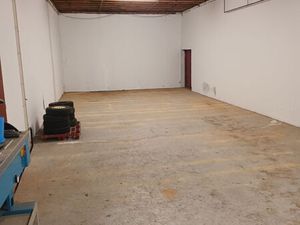 Local stockage entrepot 93m