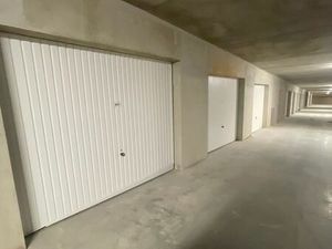 Loue box fermé Furiani