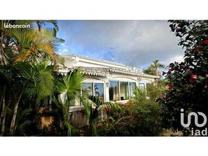 Maison 5 pièces 220 m²