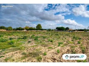 Terrain 600 m² Villesequelande