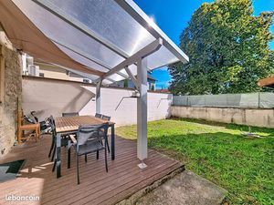 Maison 4 pièces 136 m²