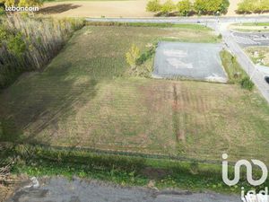 Terrain 2500 m² Maureville