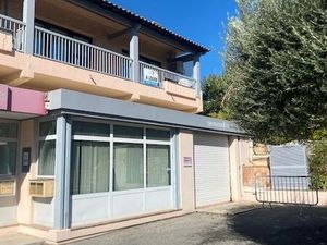 Local commercial 86 m² SIX FOURS LES PLAGES