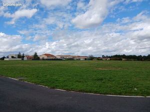 Terrain 831 m² Marsac Sur L Isle