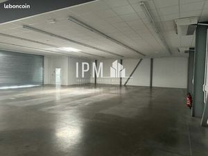 Local commercial 500 m²