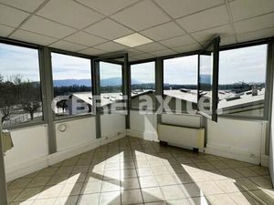 Bureaux 63 m²
