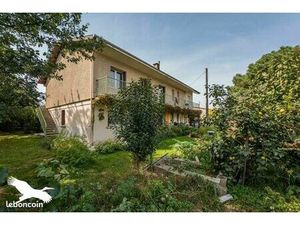 Immeuble 131 m² Roques