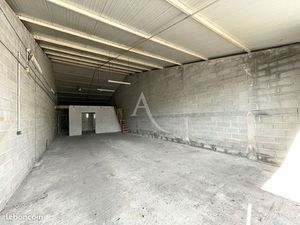Local commercial 136 m² CORNEBARRIEU