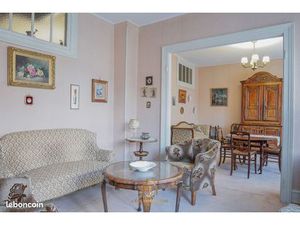 Maison 6 pièces 196 m²