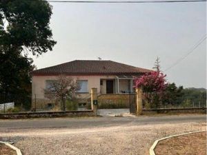 Maison traditionnelle de campagne