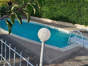 MAISON 8 PIèCES PISCINE GARAGE SANS TRAVAUX - 262000 Euro