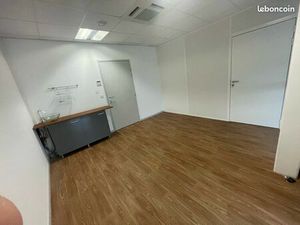 À Louer bureau