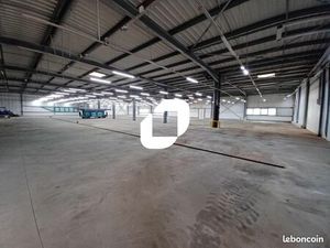 Local d'activité 2 170 m²
