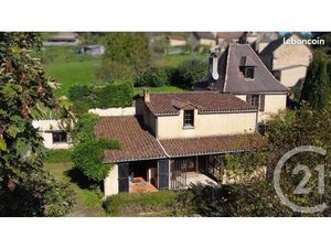 Maison 7 pièces 213 m²