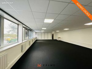 Bureaux 209 m²