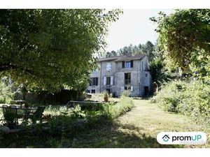 Maison 8 pièces 280 m²