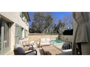 Villa avec piscine et terrasse Dardilly (69)