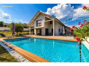 Villa 5 pièces 170 m²
