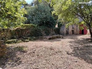 Maison 2 pièces 250 m²