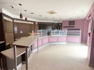 A louer local commercial