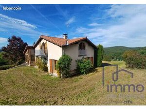 Villa 8 pièces 240 m²