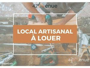 Local d'activité 220 m²