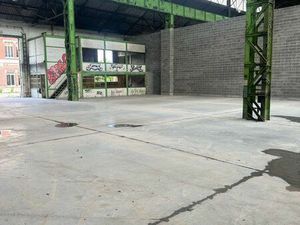 HANGAR ENTREPÔT 500m2