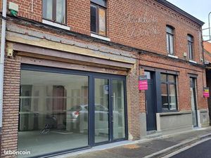 Commerce 110 m²