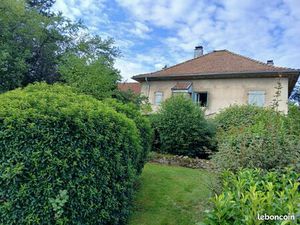 Maison 8 pièces 180 m²