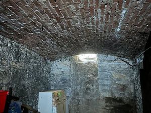 Cave hyper centre grenoble a louer