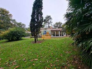 Vente Maison à Sainte-Pazanne (44680) : à vendre / 185m² Sainte-Pazanne