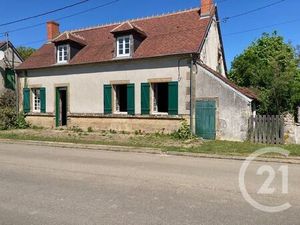 Maison à vendre - 4 pièces - 114 49 m2 - Chassy - 18 - CENTRE