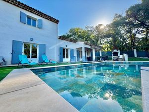 Maison d'exception à Montauroux