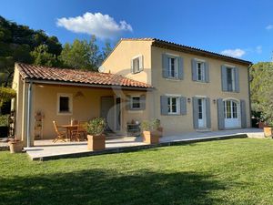 Achat Maison 4 pièces 135m² BUIS LES BARONNIES 26170