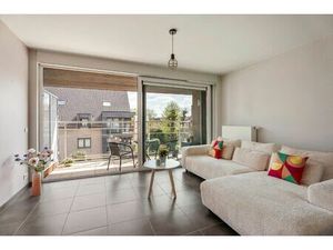 Recent appartement met twee slaapkamers en zonneterras op wandelafstand van centrum Tielt!