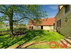 Maison Charly 95 m² T-3 à vendre  95 700 €