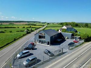 Surface commerciale à vendre à Ernest Mathy 36 Leugnies (VBD45577)