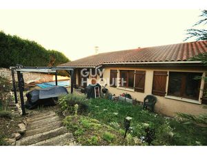 Maison de 121m² sur un terrain de 753m² à Aveize