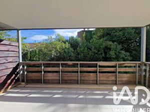 Vente Appartement 3 pièces à Fabrègues (34690) : à vendre 3 pièces / 72m² Fabrègues