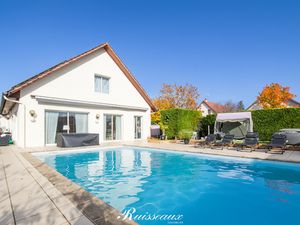 Vente maison 8 pièces 193.19 m² à Perrigny-lès-Dijon (21160)  570 000 €