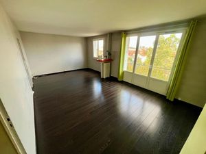 Vente appartement 2 pièces 55 m² à Le Bourget (93350)  195 000 €