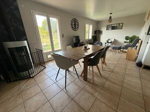 Maison de plain-pied 93 m² - 3 chambres - La Bazoge