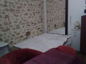 Location appartement 1 pièce 25 m² à Magnac-Laval (87190)