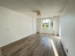 Vente appartement 3 pièces 60 m² Coubron (93470)