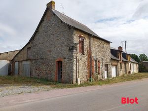 A VENDRE CHEZ BLOT IMMOBILIER BAIN DE BRETAGNE - MAISON 1 CHAMBRE- JARDIN 700 m² - TEILLAY