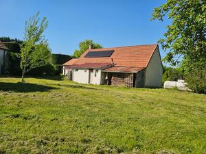 Location meublée maison 5 pièces 130 m² à Thaumiers (18210)  850 €