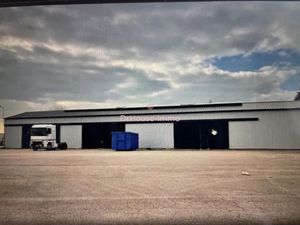 Location locaux professionnels 2 pièces 1100 m² à Tancarville (76430)  7 900 €