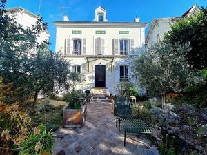 Vente maison 7 pièces 164 m² à Le Vésinet (78110)  1 495 000 €