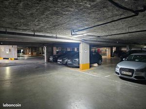 Parking sécurisé en sous sol Le Chesnay